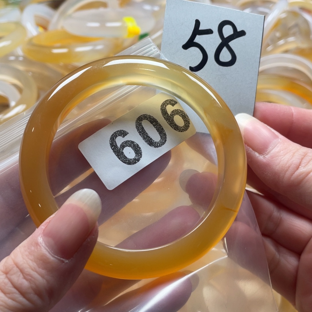 玛瑙/玉髓未镶嵌手镯