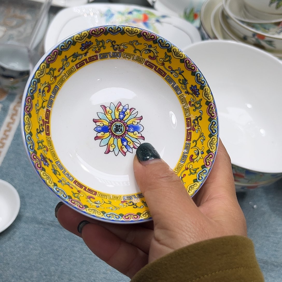 瓷片珐琅彩四寸碟六个微瑕