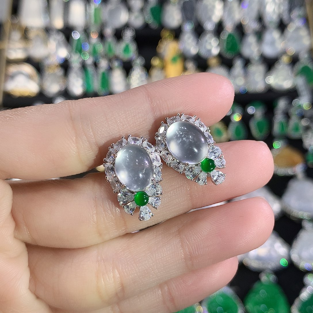 石英质玉耳钉银S925镶嵌