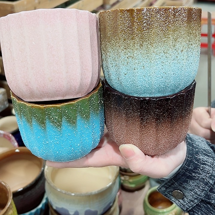 有孔.凑满10元发货多肉陶瓷花盆！