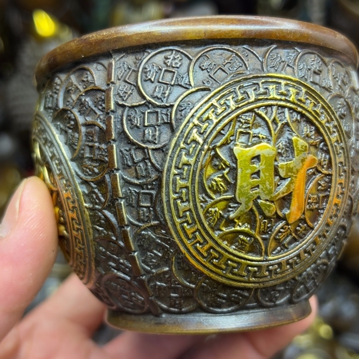 专属定制精美铜摆件