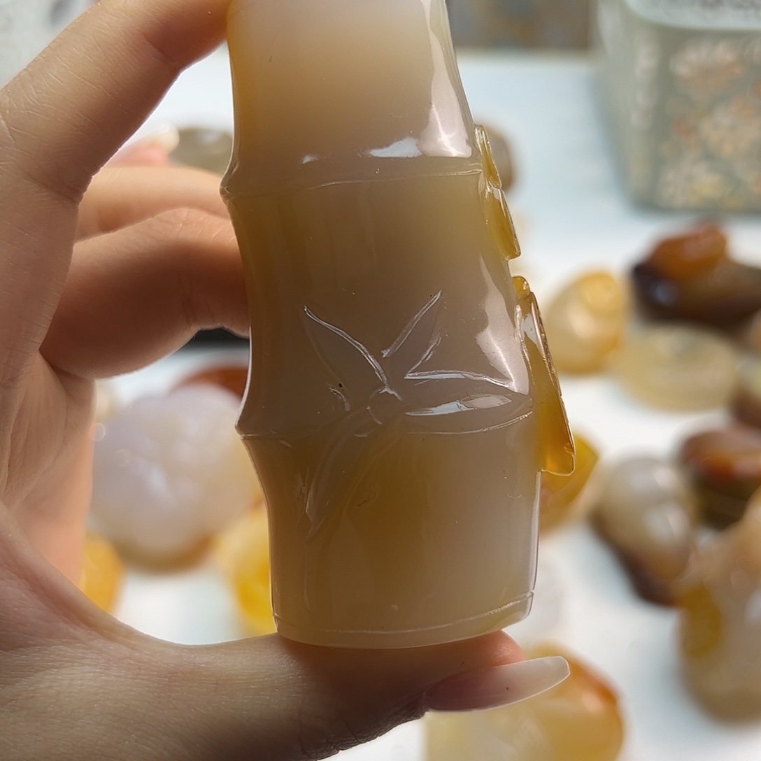 玛瑙/玉髓未镶嵌吊坠(不含链)