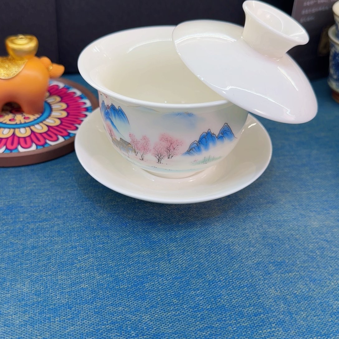 这些盖碗真好看！！！