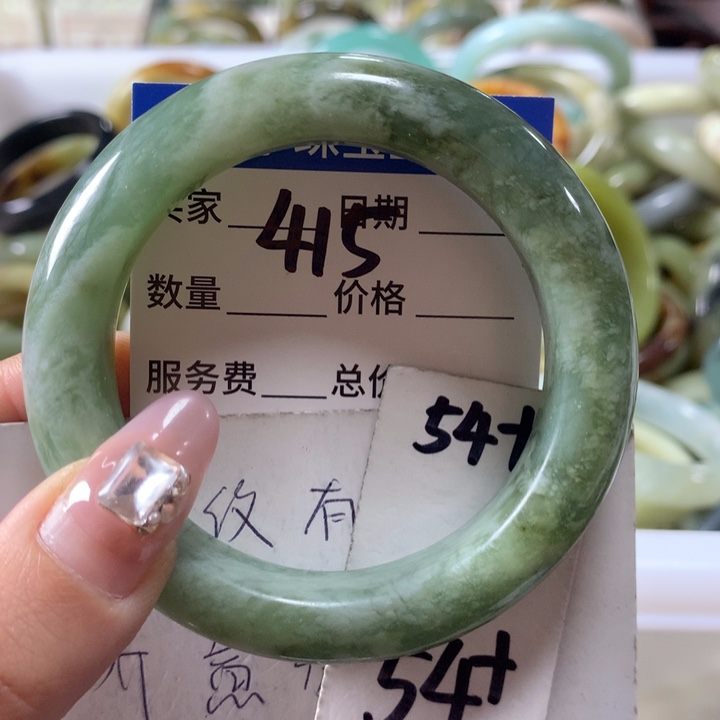 蛇纹石玉手镯未镶嵌415