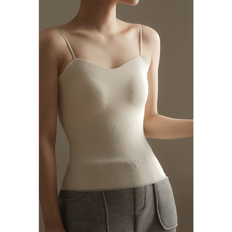 无痕细肩带法式波纹吊带背心无钢圈免穿文胸一体打底上衣DD52003