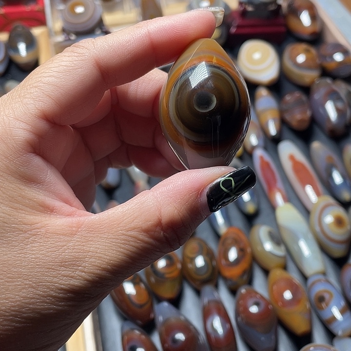 晟***泽玛瑙/玉髓11111111111未镶嵌