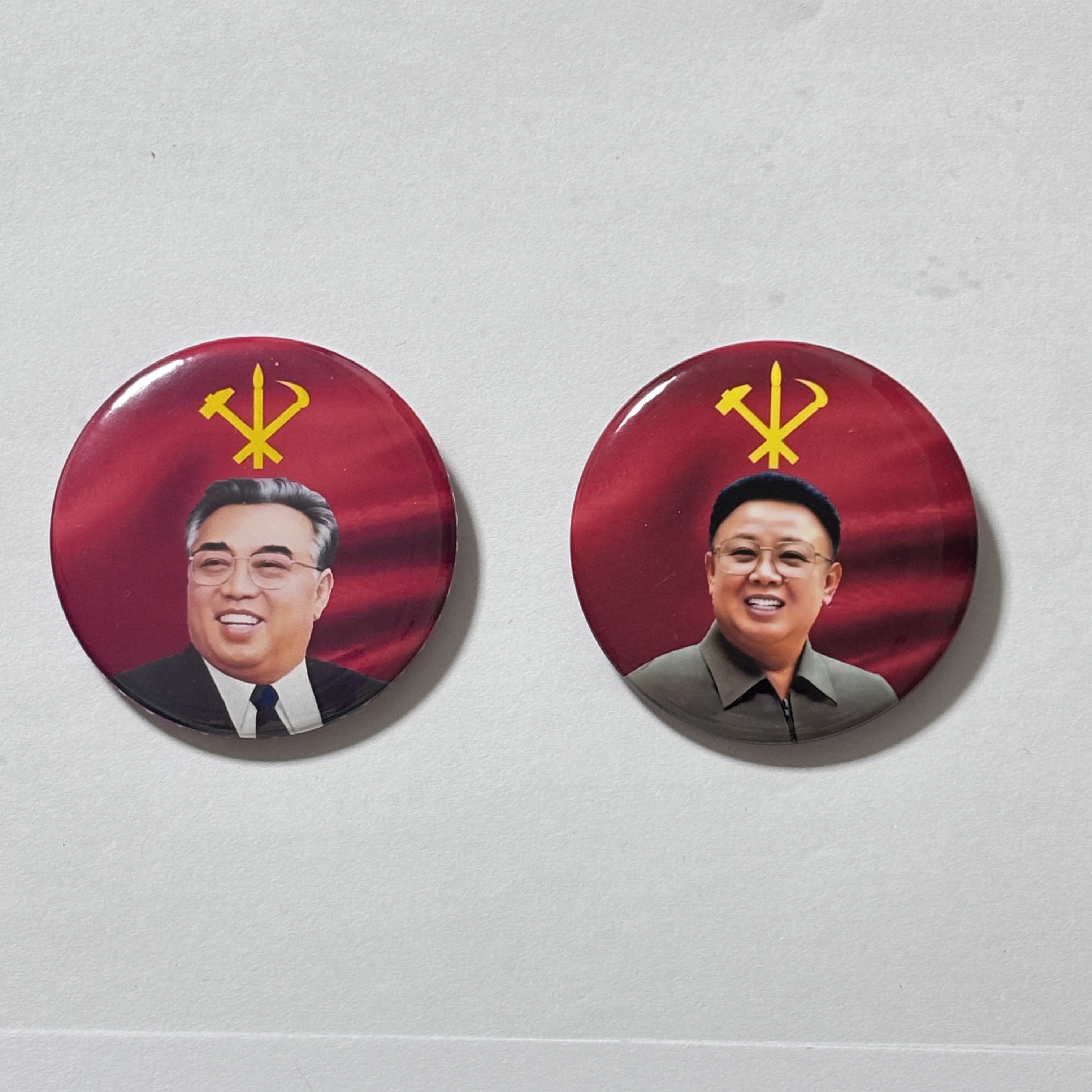 太阳周边：纪念徽章