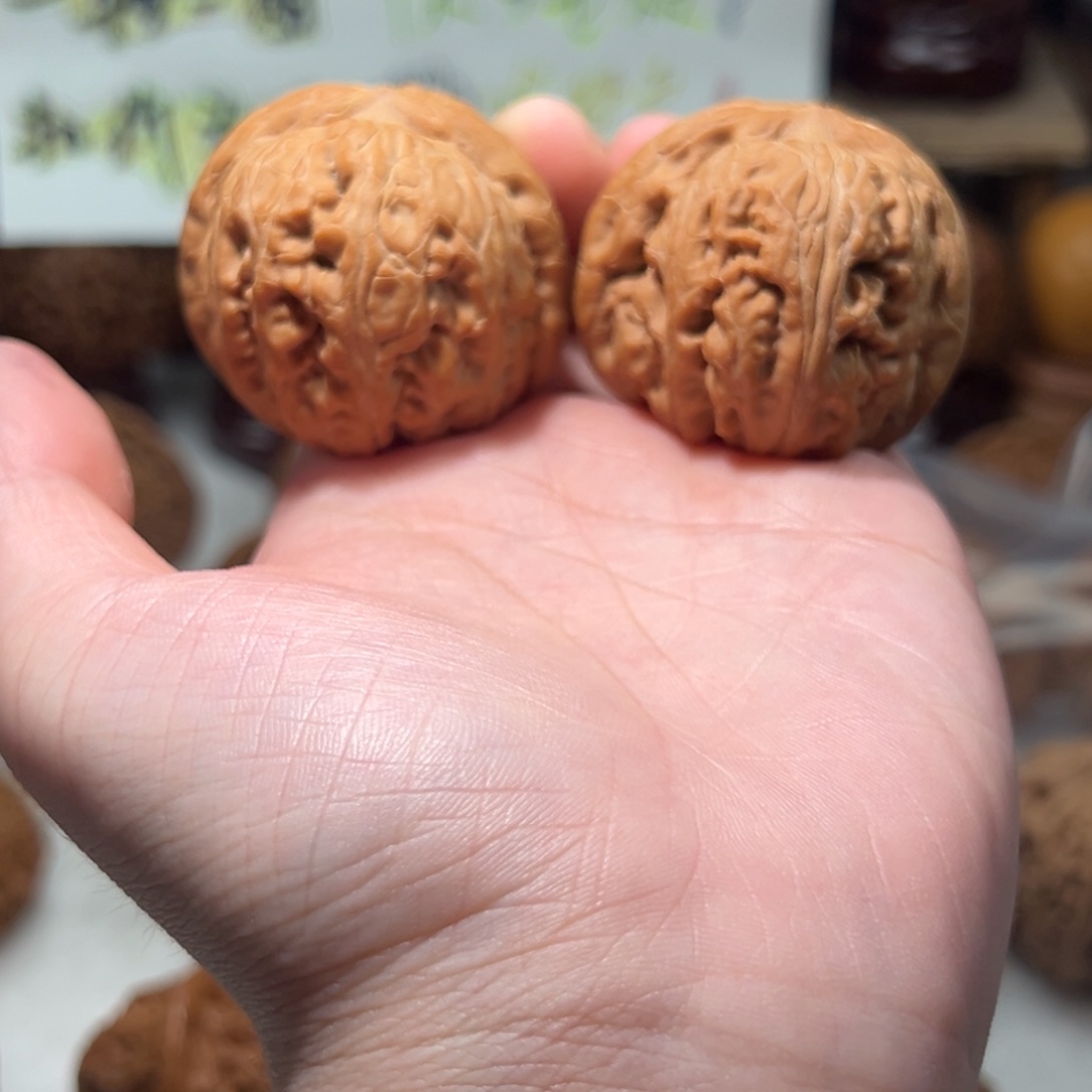 Z***!文玩核桃吊坠平谷元宝