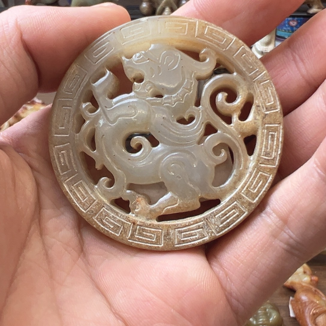 和田玉（糖玉）未镶嵌挂件