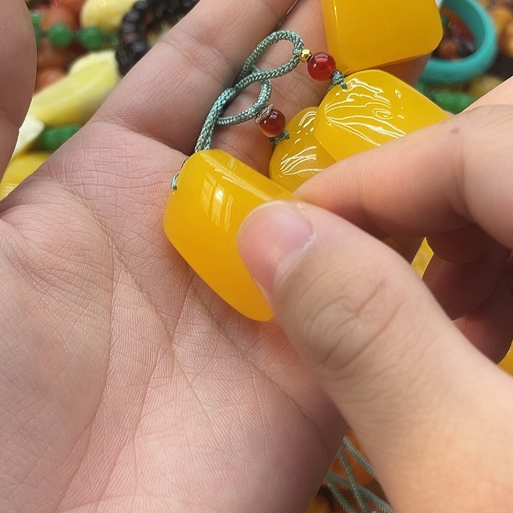 E61高端定制新款吊坠