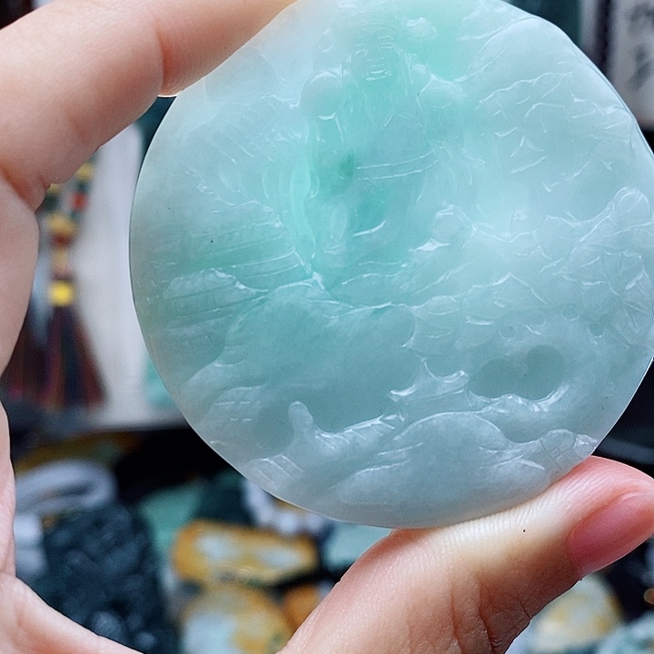 翡翠未镶嵌颈饰翡翠