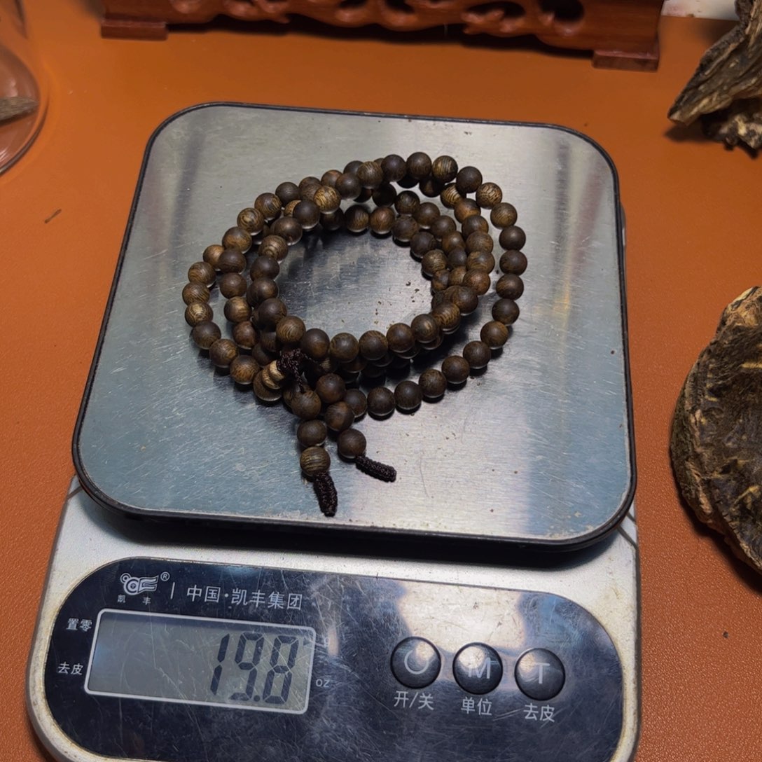沉香手串断****心19.8g