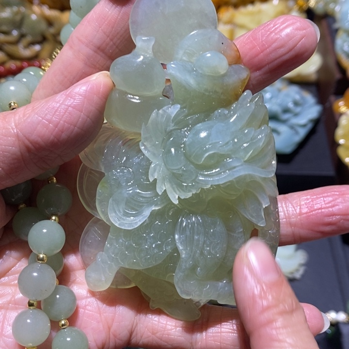 岫玉岫玉吊坠未镶嵌