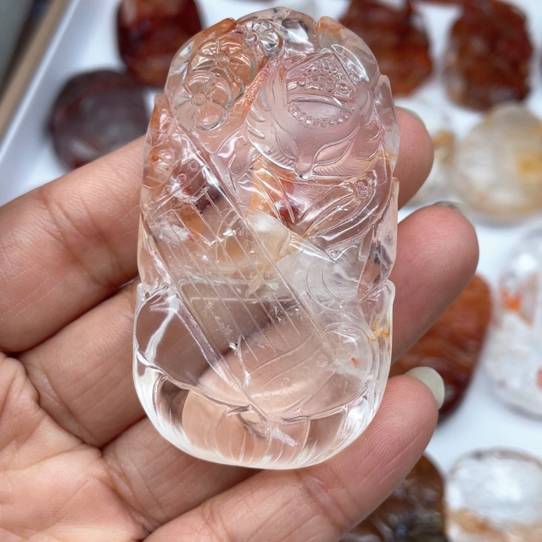 水晶吊坠(不含链)未镶嵌奶***?