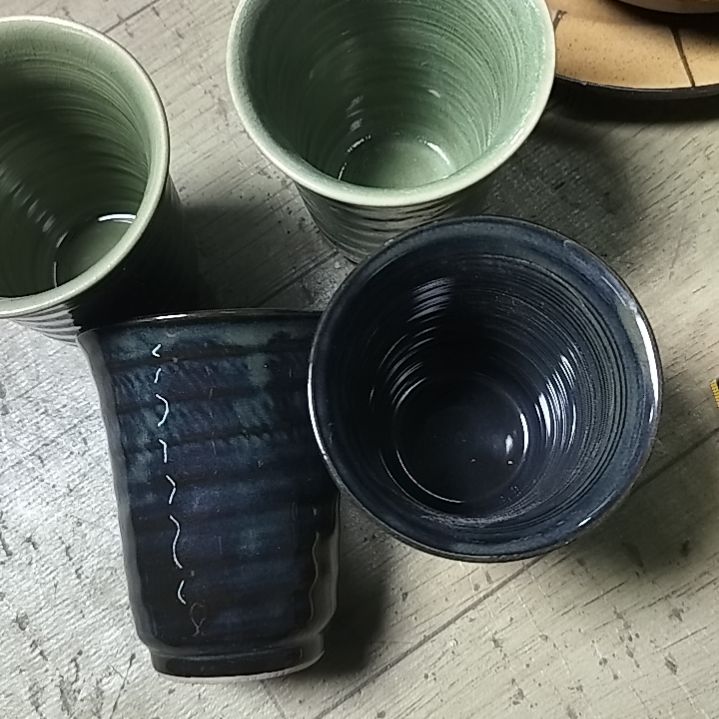 盘瓷片陶瓷杯盘壶碗都有