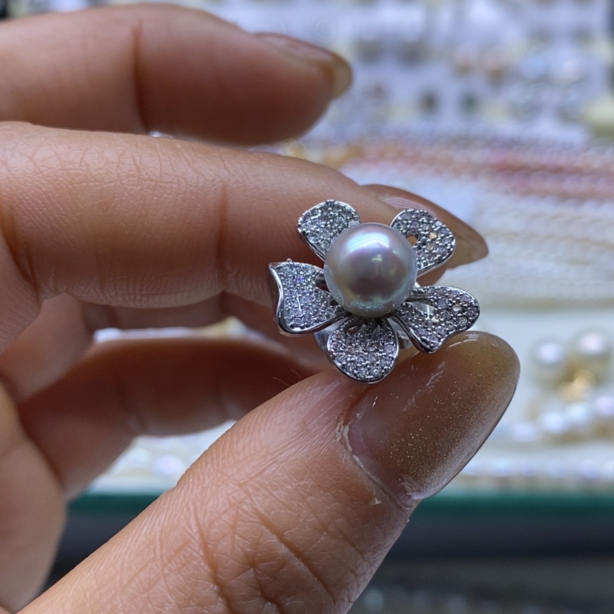 【闪购商品】海水珍珠胸饰未镶嵌