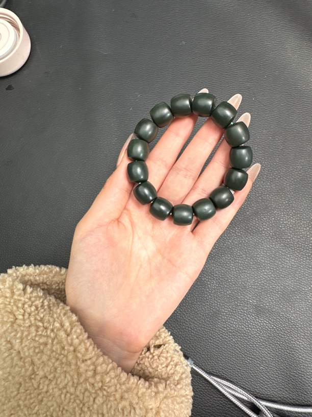 手串纯天然和田玉92年沙枣青特细14mm多样性拍一发一
