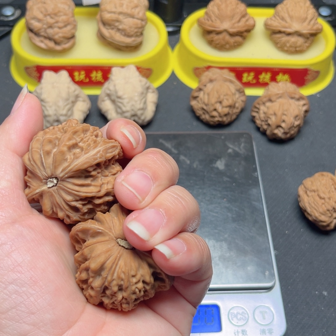 晚***枫文玩核桃一物一拍