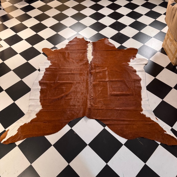 【本尼家】K2061 240*220cm专拍牛皮地毯家用轻奢