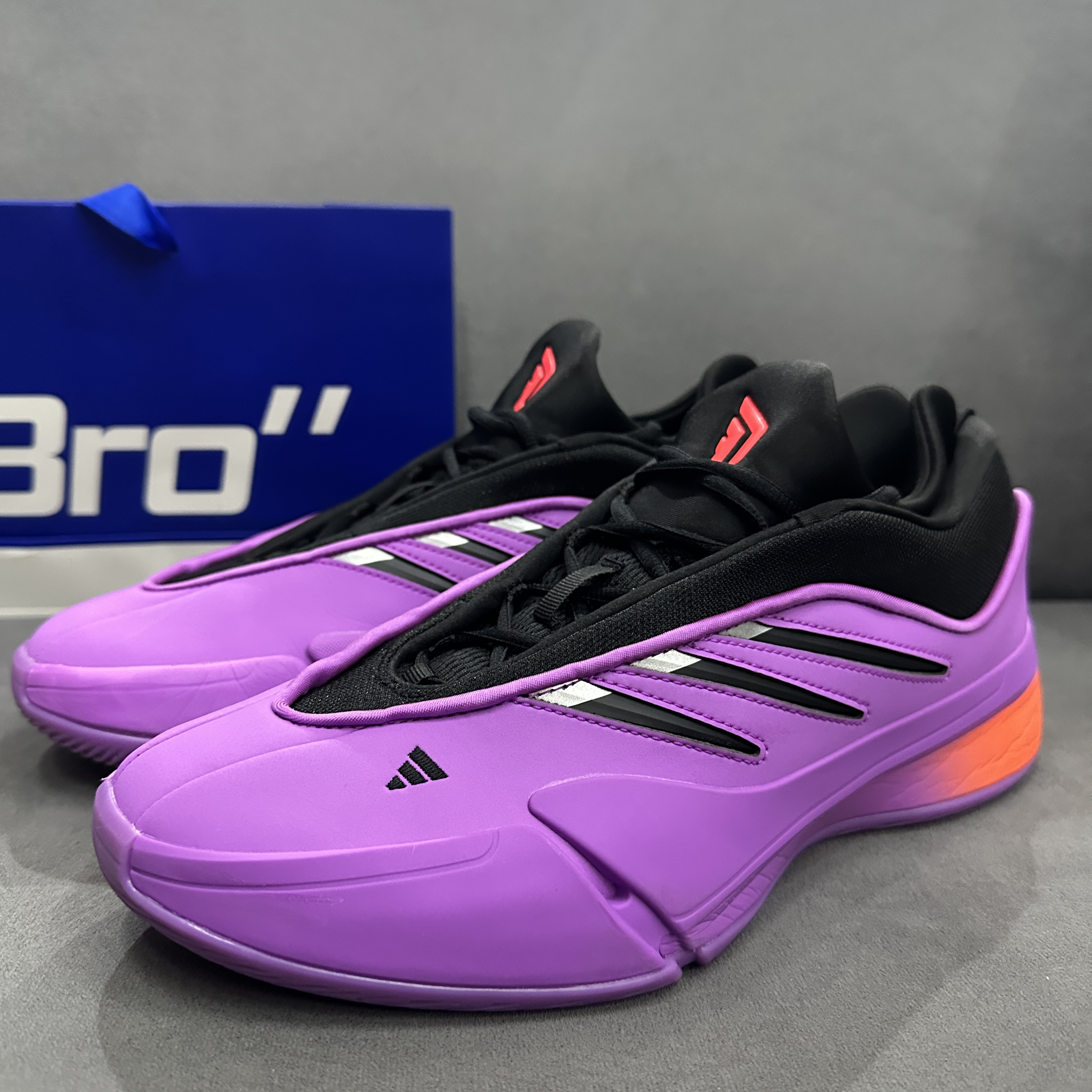 45码/利拉德9 白紫/53024/篮球鞋/无盒/IE3626