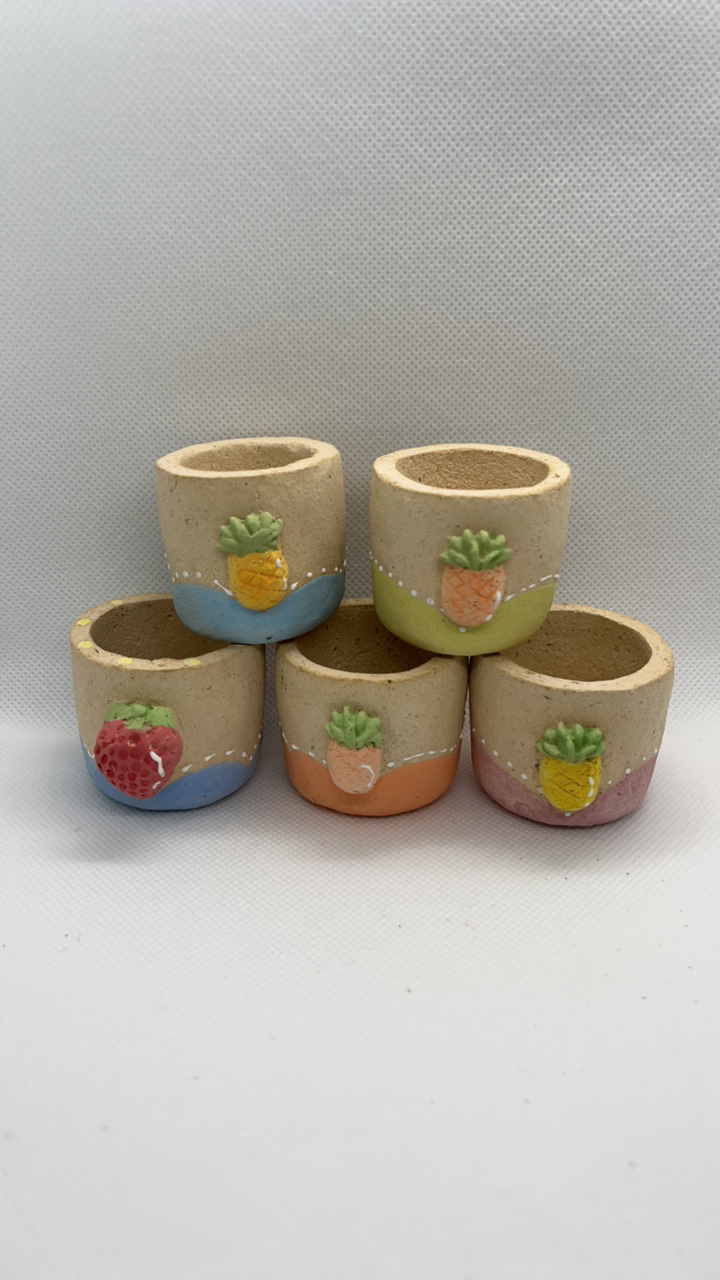 手工手绘拇指花盆1个