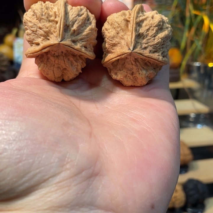 文玩核桃把件编号98