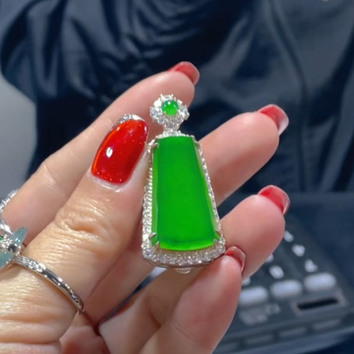 天然A货翡翠假一罚四（多样性发货拍一发一）