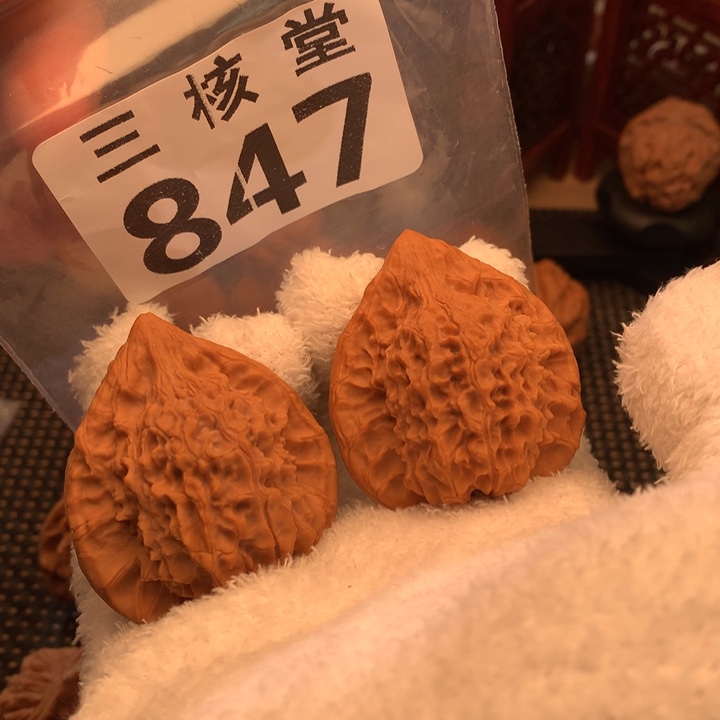 文玩核桃吊坠朱雀43