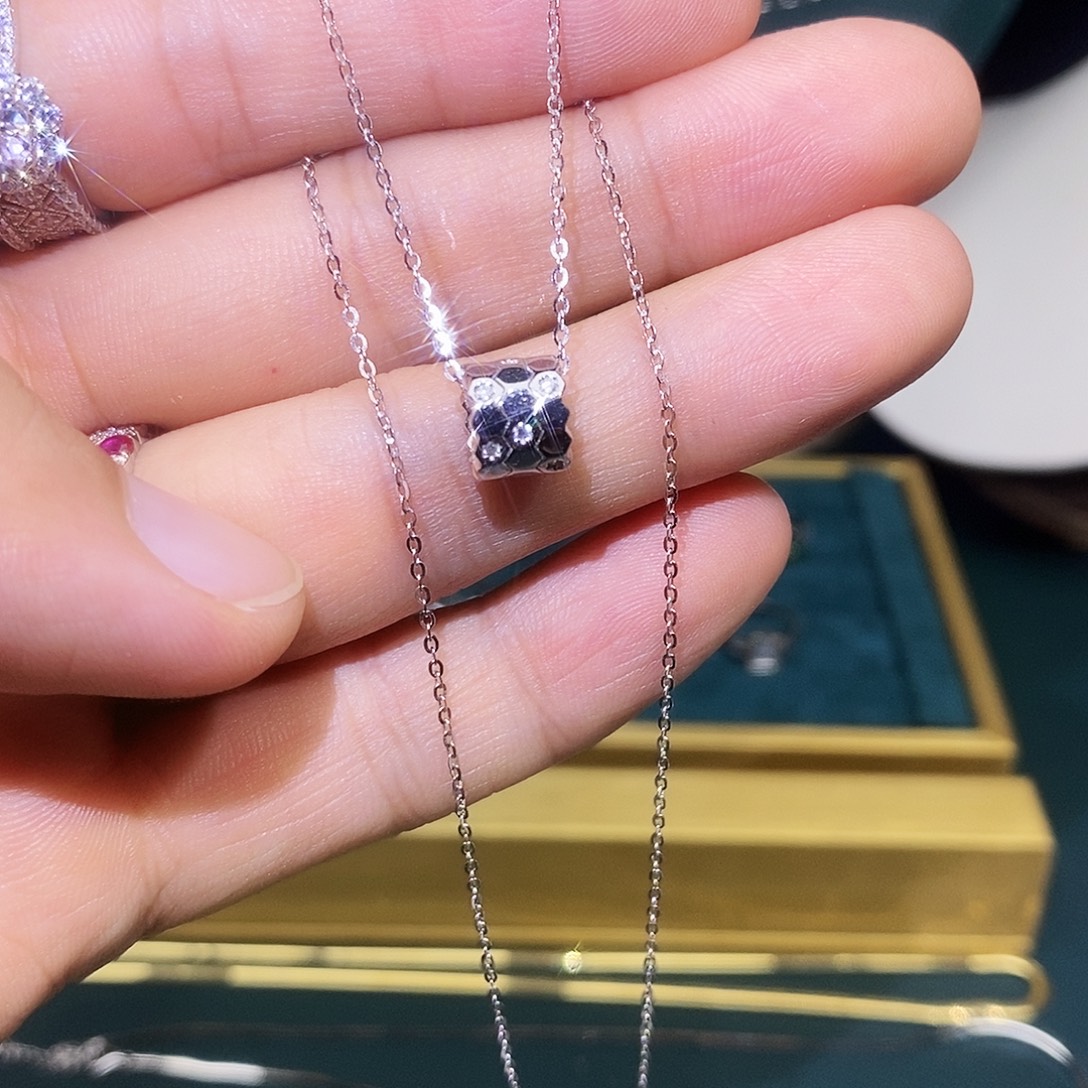 吊坠925银合成碳硅石