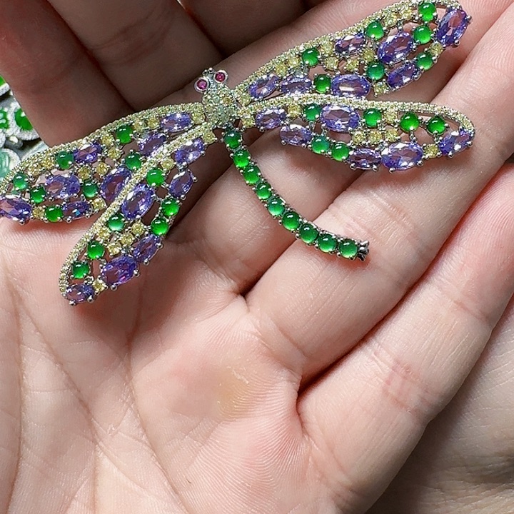 翡翠颈饰未镶嵌天然A货翡翠放漏