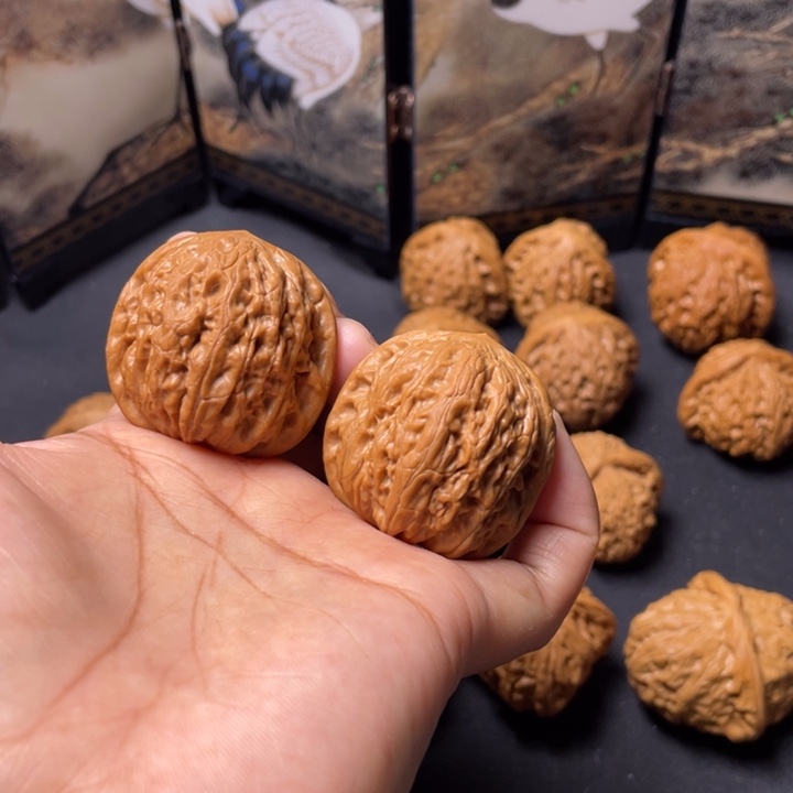 文玩核桃把件36铁锤