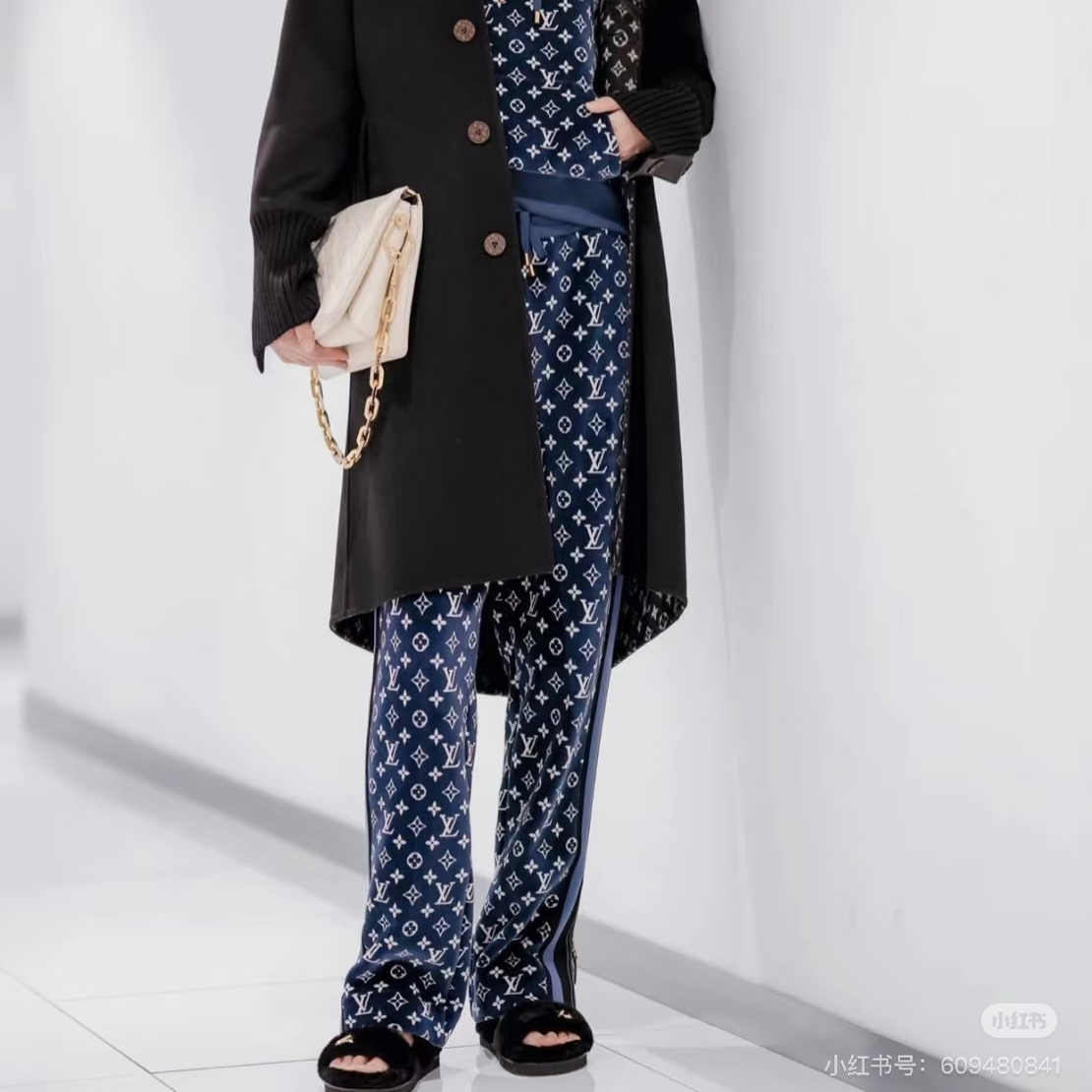 99新 LouisVuitton/路易威登 Tsan0917/满印休闲裤/尺码M