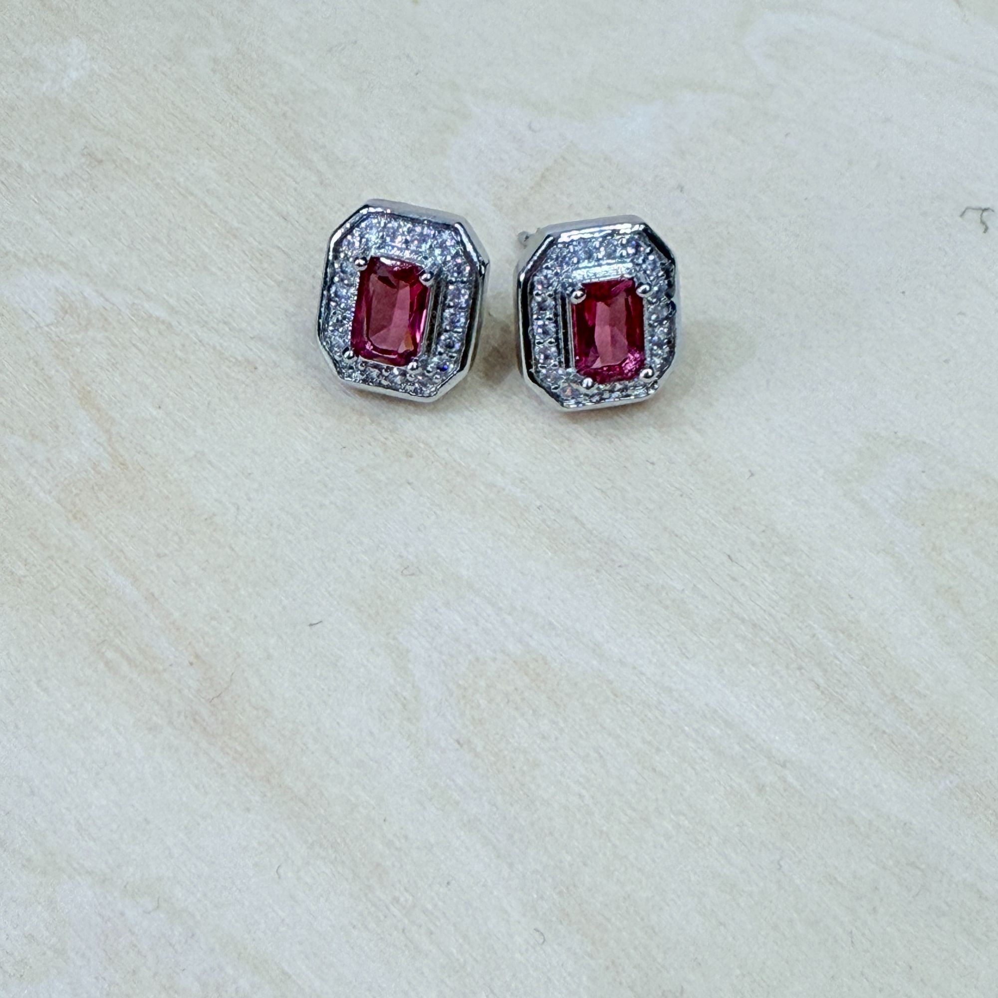 高定珠宝红宝耳饰HF826S028