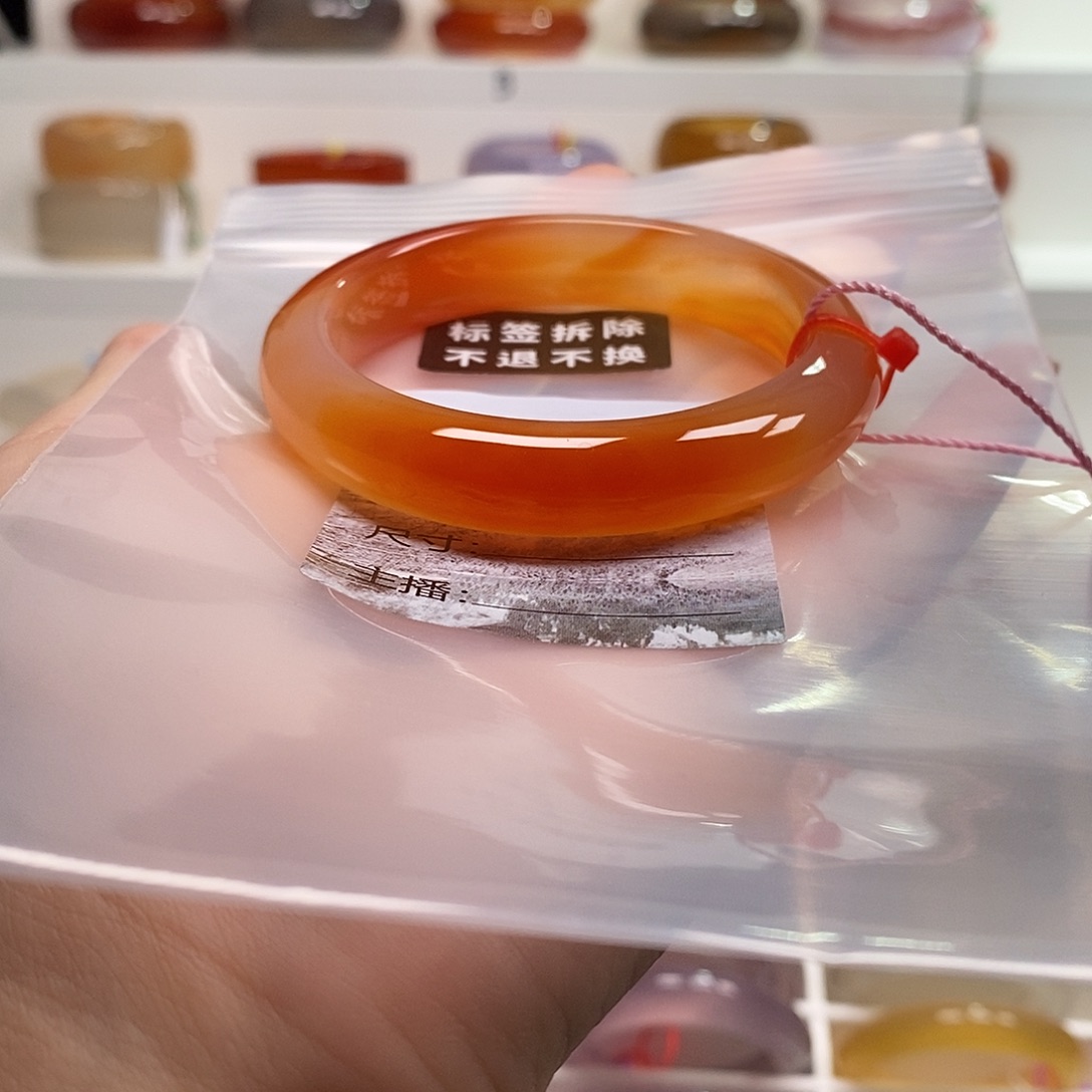 手镯玛瑙/玉髓未镶嵌55.5天然纹雾