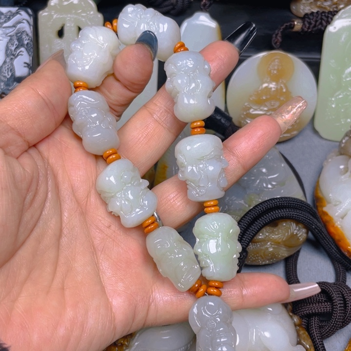 和田玉挂件未镶嵌