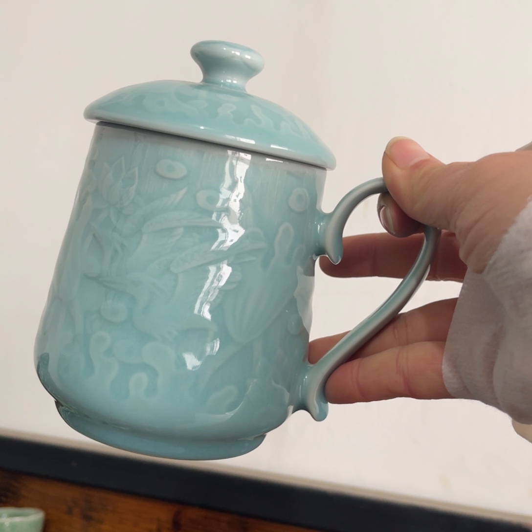 瓷片哈哈哈哈哈哈哈哈哈哈哈