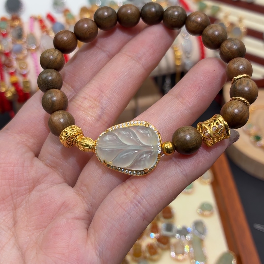 翡翠银S925镶嵌手链叶子