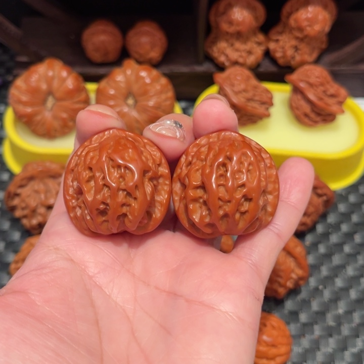 文玩核桃把件盘山