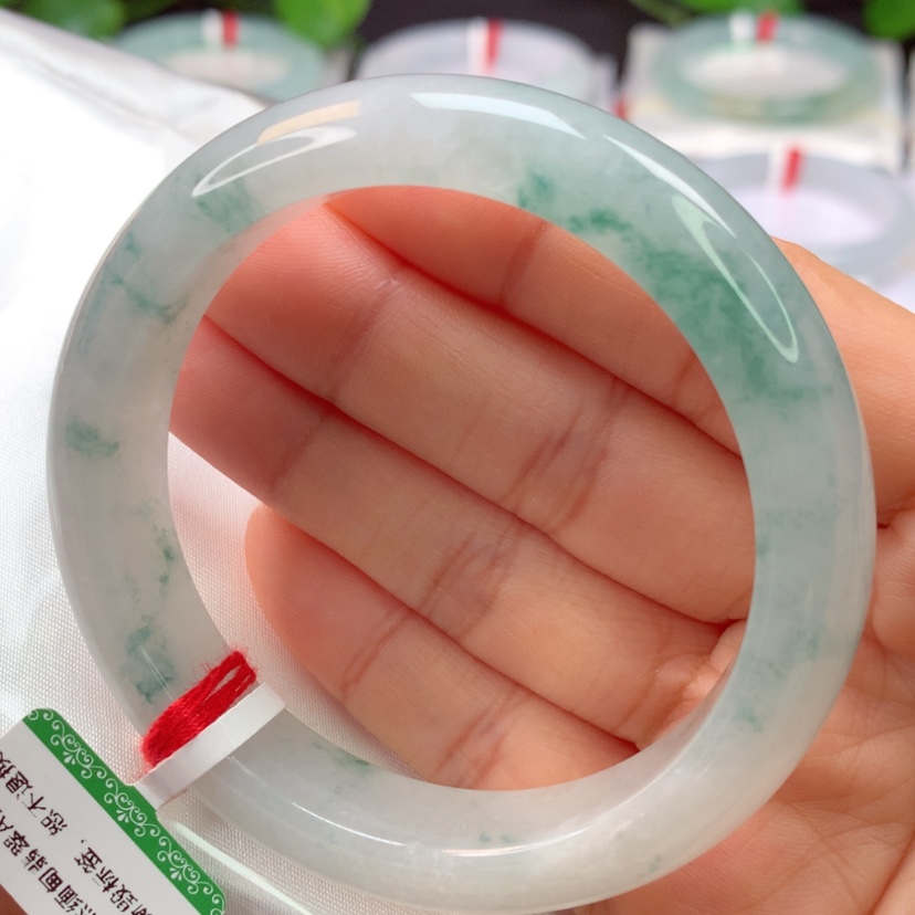 【闪购商品】翡翠手镯未镶嵌天然翡翠手镯
