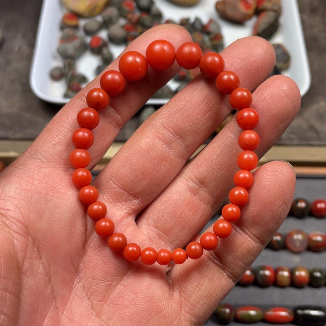 南红玛瑙手链合金