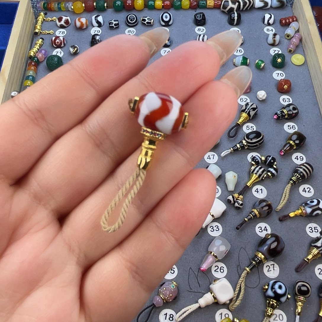 玛瑙/玉髓未镶嵌饰品