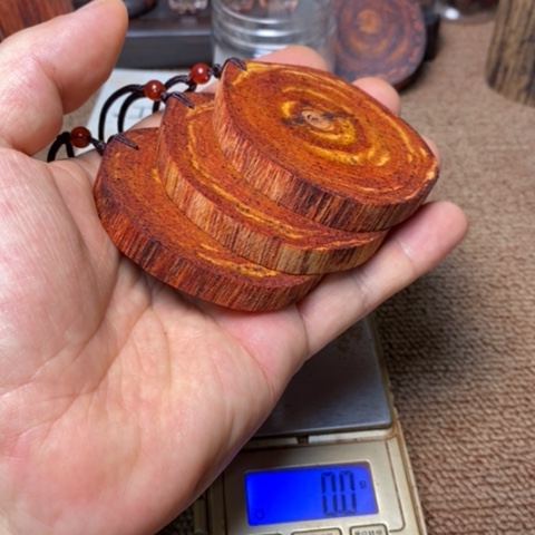 藤类A558降真香白油黄金甲千老料发其一