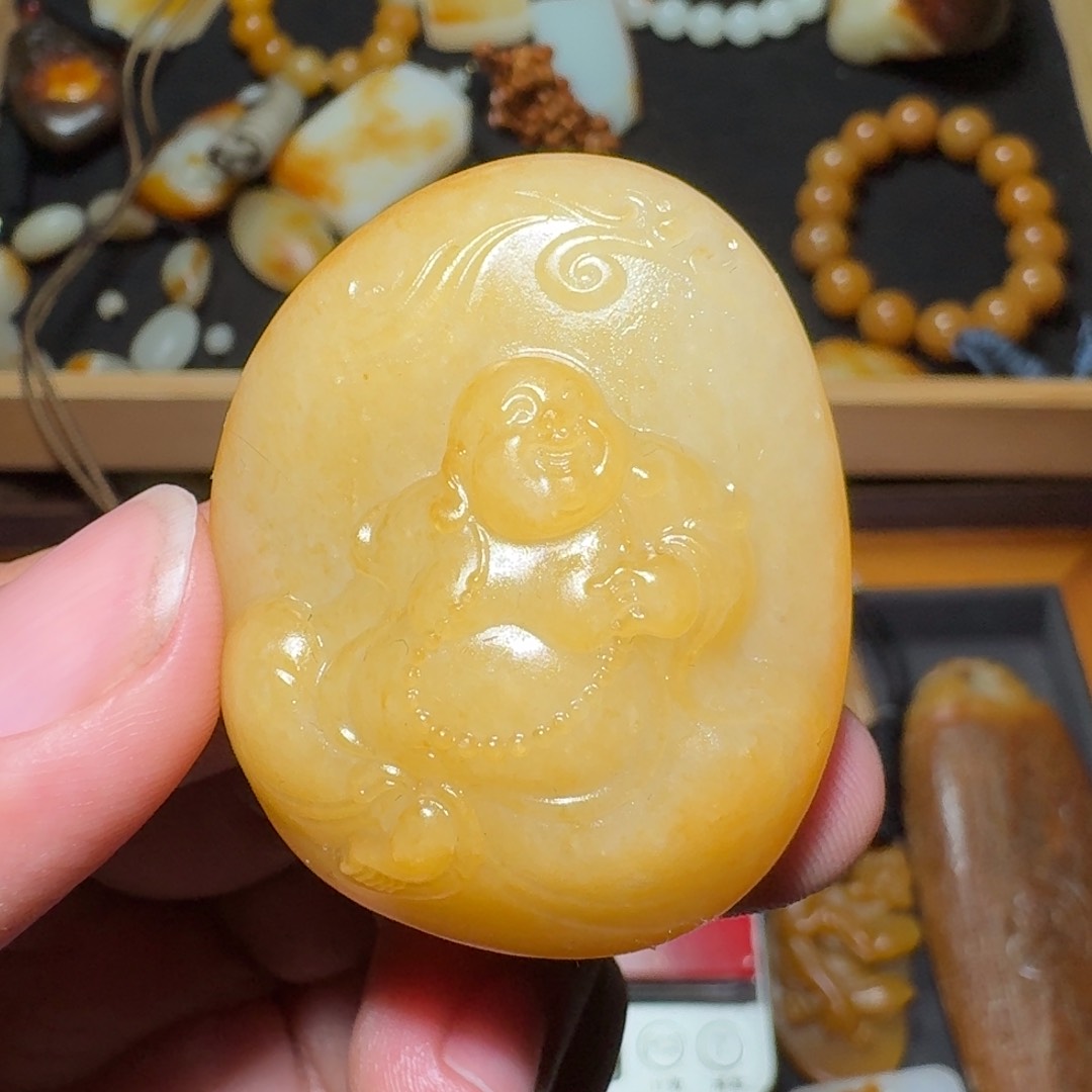 和田玉颈饰未镶嵌