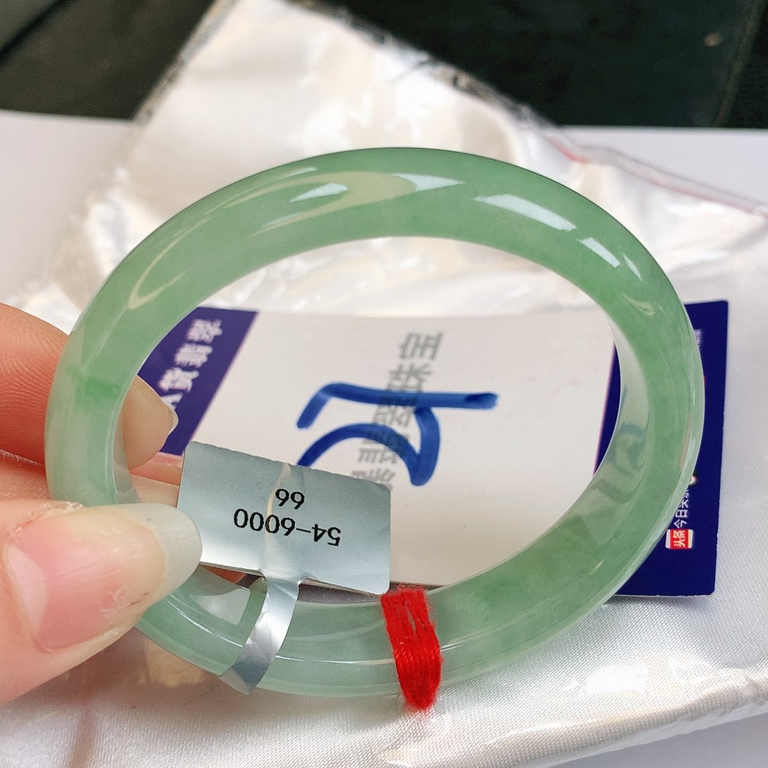 翡翠手镯未镶嵌缅甸天然a货翡翠