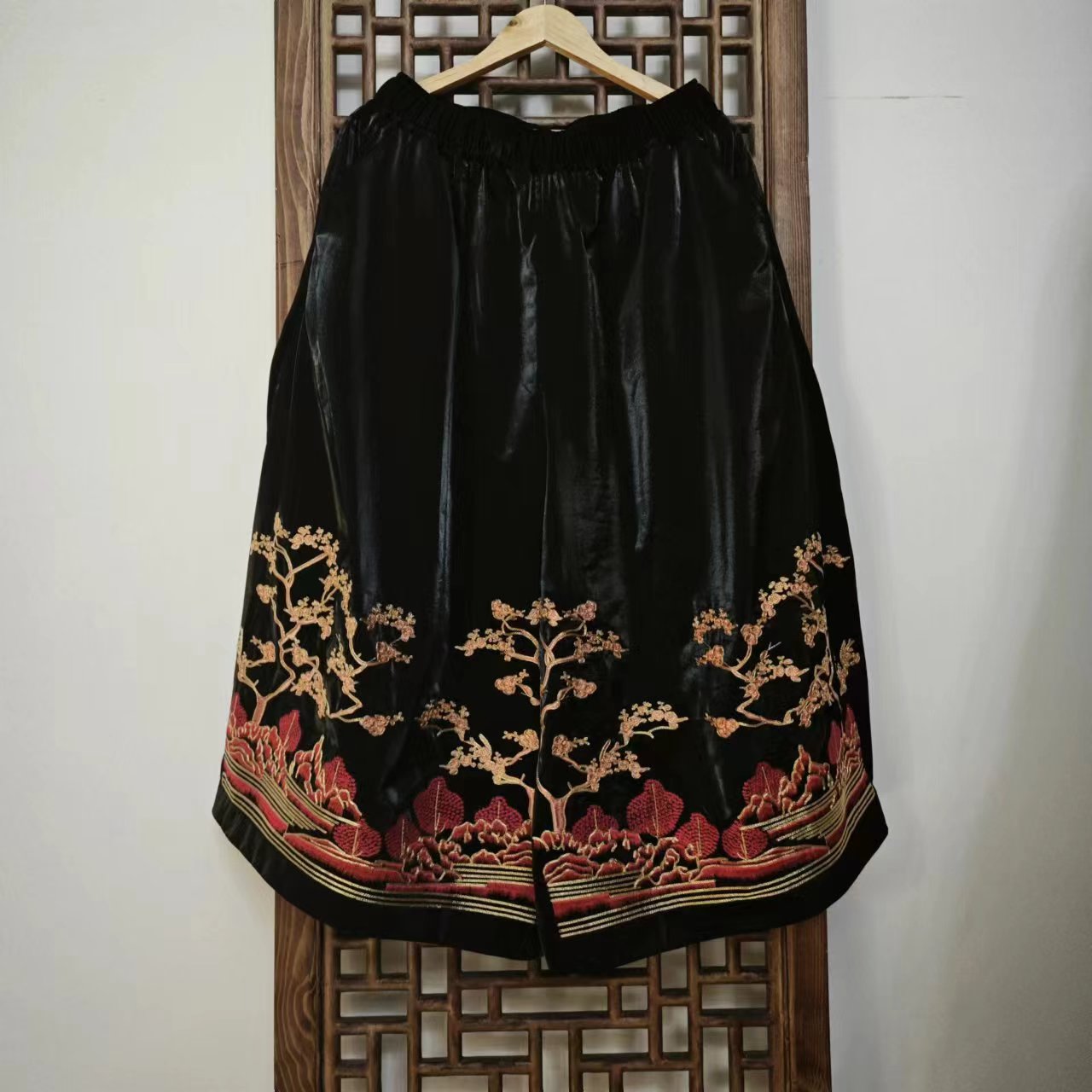 凤徕兮私人定制黑底盘金刺绣全松紧阔腿裤 LK040-41