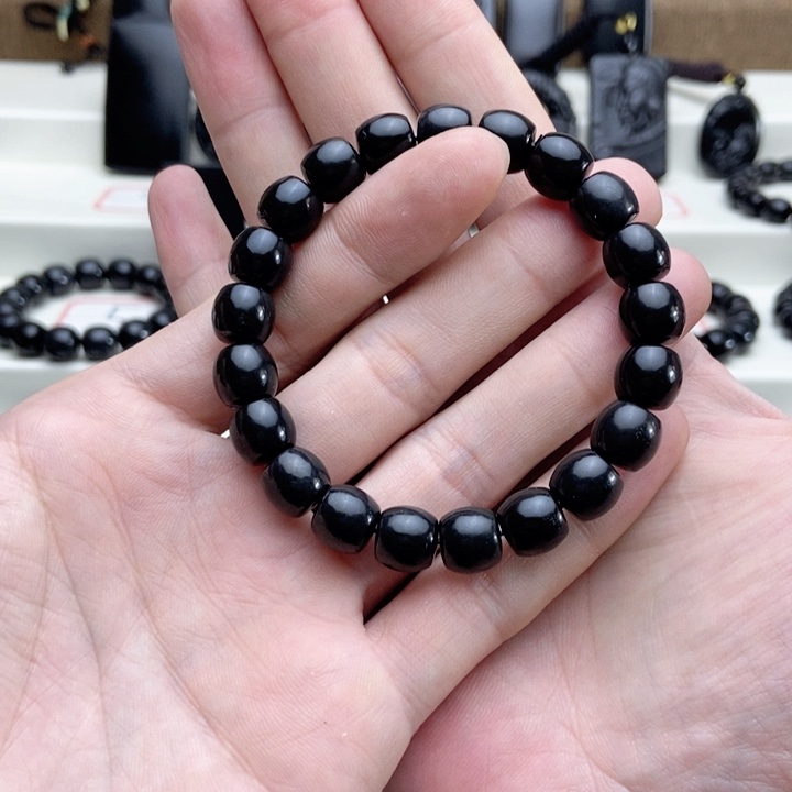 未镶嵌手链和田玉（墨玉）上****?卡10直切手串珠宝级