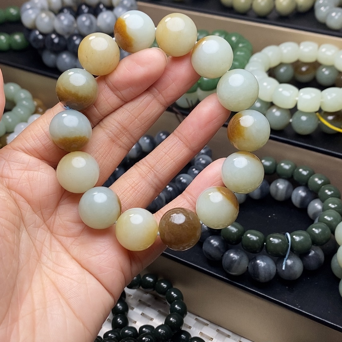 @***K和田玉未镶嵌手链卡16