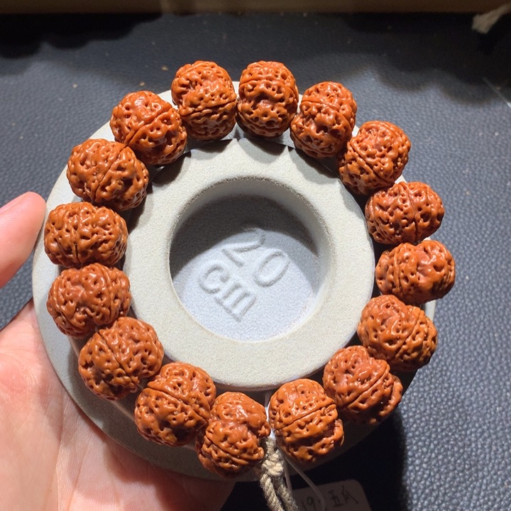 金刚菩提吊坠19+梁五爪梅花