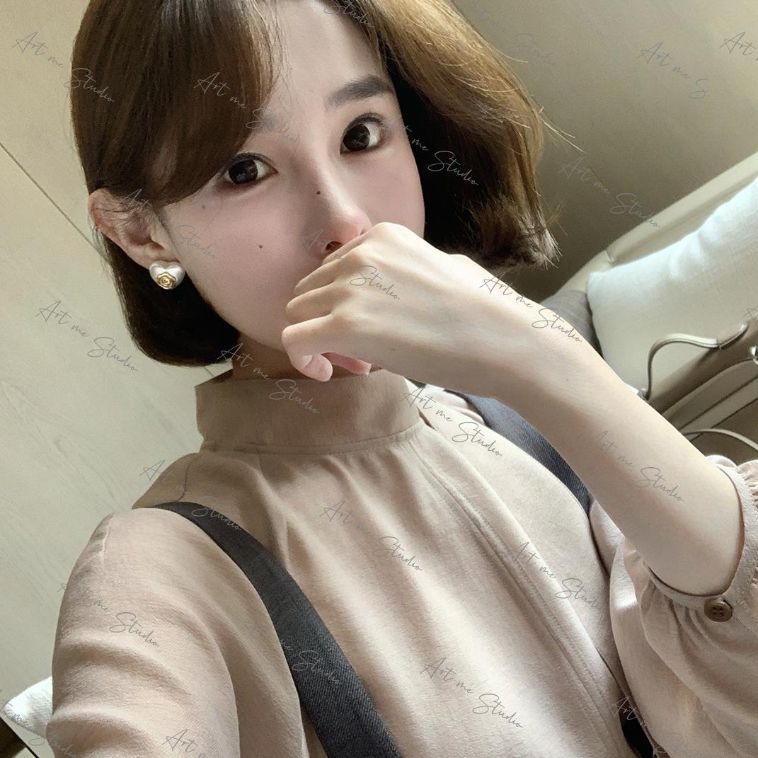 天丝羊毛优雅小落肩天鹅感百搭两色上衣w1732j2