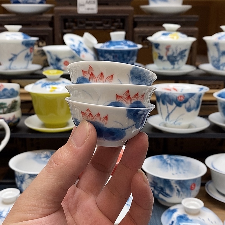 手绘微瑕荷花杯子三个装